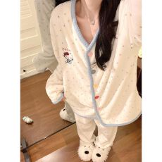 批发法兰绒 秋冬季珊瑚绒<b class='q'>睡衣</b>女长袖开衫甜美外穿家居服套装