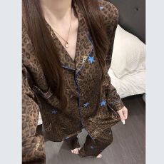 宽松睡衣女生冰丝长袖长裤豹纹休闲时尚家居服套装可外穿