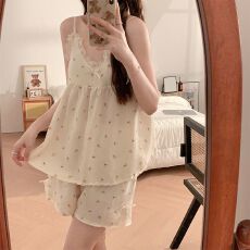 批发夏季<b class='q'>睡衣</b>女士吊带<b class='q'>三件套</b>带胸垫梭织泡泡皱布碎花吊带家居服