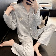 批发2026新款羊绒长袖开衫<b class='q'>睡衣</b>套装女士秋冬季甜美休闲家居服可外穿