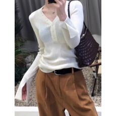 批发时尚V领纽扣<b class='q'>喇叭袖</b>针织衫女秋季2025新款洋气百搭打底衫修身<b class='q'>上衣</b>