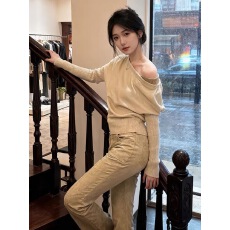 批发2025秋季欧货轻奢气质名媛风高级感超好看别致独特绝美燕麦色上衣