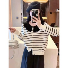 批发<b class='q'>荷叶边</b>娃娃领条纹针织开衫女秋冬法式复古高级感宽松显瘦软糯<b class='q'>毛衣</b>