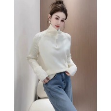 慵懒风穿搭半拉链翻领毛针织衫女2025冬季新款修身显瘦氛围感上衣