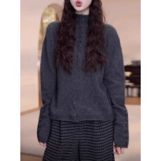 批发韩系慵懒风高级感气质长袖<b class='q'>针织衫</b>女2026冬春<b class='q'>宽松</b>显瘦纯色潮流上衣