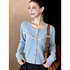 批发小情绪经典温柔蓝色蝴蝶结蕾丝拼接针织开衫秋冬修身显瘦纽扣上衣