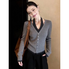 批发修身显瘦<b class='q'>潮流</b><b class='q'>时尚</b>韩版新款流行百搭休闲灰色假两件女2026早春小衫