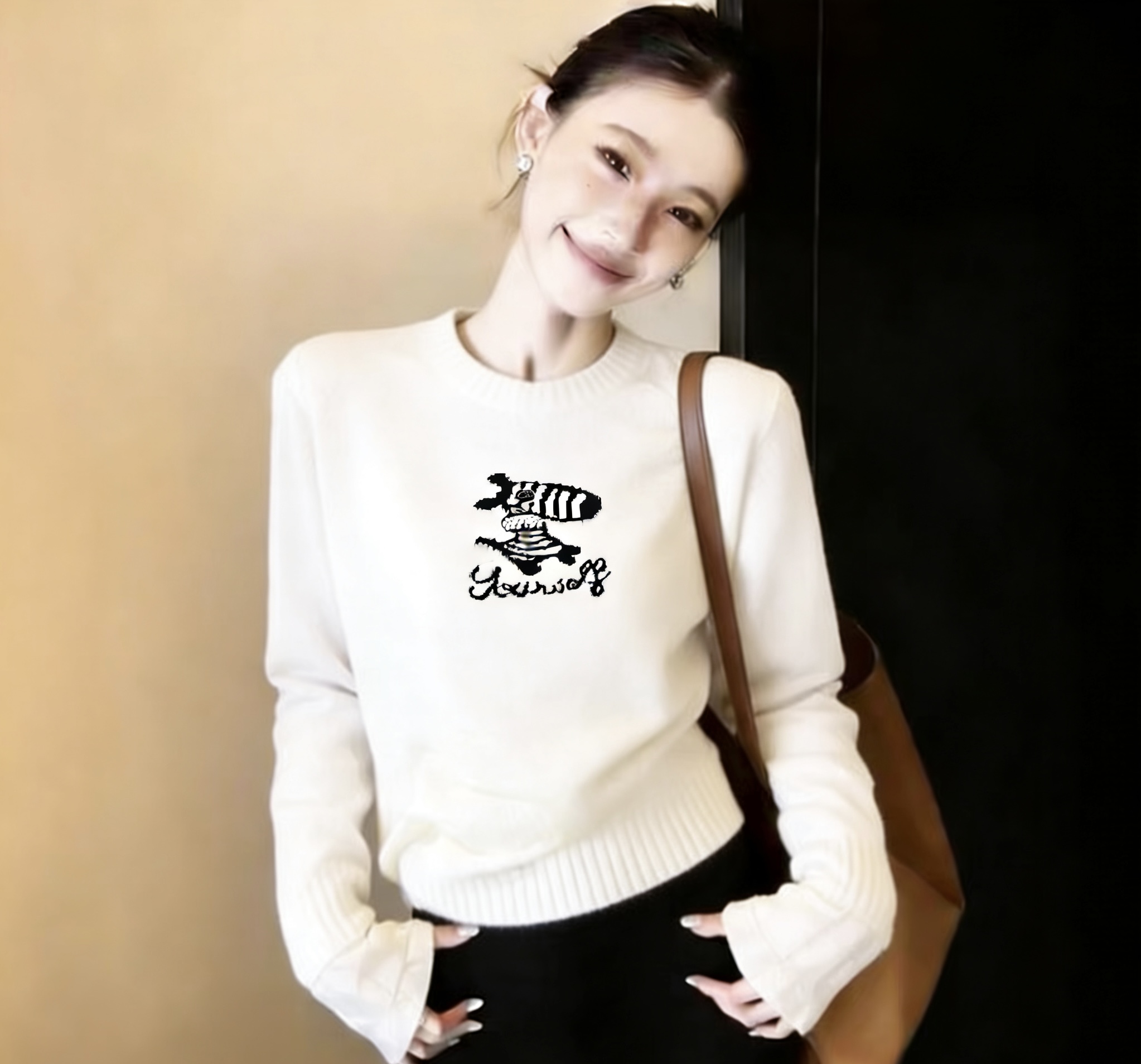 한 부서 만화 자수 라운드 넥 풀오버 니트 스웨터 여성 초기 겨울 베이지 색 루즈핏 긴팔 스웨터 만나는 맨위