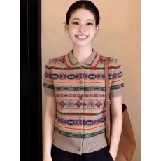 批发老钱风撞色提花polo领针织开衫女早春穿搭漂亮小个子修身<b class='q'>短款</b>上衣