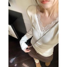 批发v领蕾丝花边低领白色打底衫女内搭早秋新款<b class='q'>修身</b>显瘦上衣