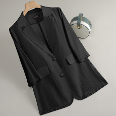 批发卡其色<b class='q'>小西装</b>外套女夏季薄款春秋新款小个子天丝休闲短款西服上衣