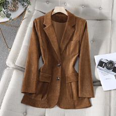 批发咖色灯芯绒西装外套女秋<b class='q'>冬</b>加厚新款高级感小个子休闲西服套装