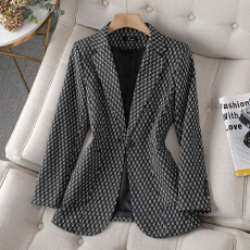 批发2024春季新款爆款时尚洋气高级感端庄大气西装<b class='q'>女士</b>套装