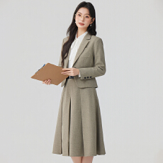 批发七分袖灰色西装外套女2026夏季<b class='q'>新款</b>通勤职业工作服气质小个子西服