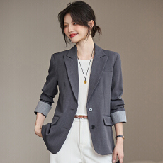 批发<b class='q'>小西装</b>外套女2026新款秋冬<b class='q'>修身</b>气质短款小个子休闲女士西服