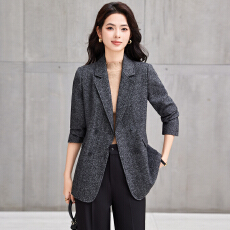 批发灰色<b class='q'>七分袖</b>西装外套女秋季宽松休闲气质通勤小西服