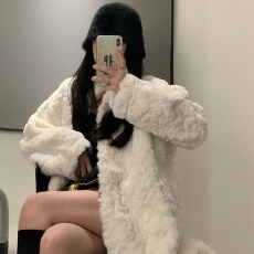 批发羊羔毛外套女长款<b class='q'>大衣</b>过膝设计感财阀家族仿兔绒<b class='q'>皮草</b>加厚宽松立领