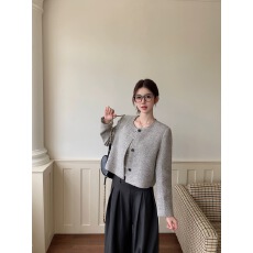 批发复古圆领小香风外套女秋季小个子高级感条纹宽松名媛千金短款上衣