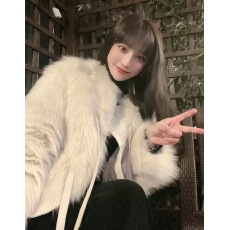 批发2024冬季新款韩系仿狐狸毛皮草短款外套女加棉加厚系带毛毛上衣