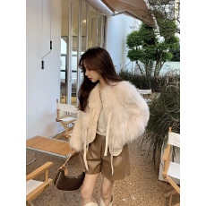 批发2024冬季新款韩系仿狐狸毛皮草短款外套女加棉加厚系带毛毛上衣