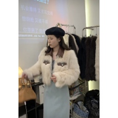 批发2024新款冬季皮草外套女士短款翻领仿狐狸毛长袖韩版时尚加厚上衣