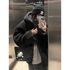 批发慵懒风颗粒绒羊羔毛外套女冬季黑色连帽宽松加厚加棉毛毛外套