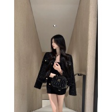 批发黑色小香风外套女春<b class='q'>秋</b>款粗花呢上衣重工亮片精致短款小个子高级感