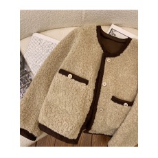 批发新款小香风外套女小个子<b class='q'>秋</b>冬仿羊羔毛皮草加厚皮毛一体外套上衣