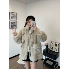批发高级感超好看羊毛羔外套女冬2024新款皮草中长款宽松夹棉加厚棉服
