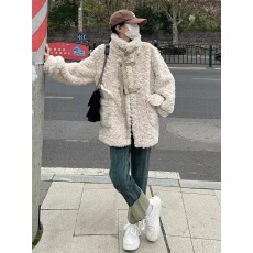 批发高级感超好看羊毛羔外套女冬2024新款皮草中长款宽松夹棉加厚棉服