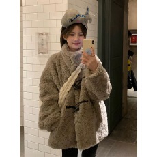 批发冬季新款仿泰迪羊羔毛外套女加厚韩版翻领牛角扣夹棉皮草保暖上衣