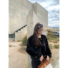 批发高级感超好看小香风黑色短款仿皮草小个子休闲加厚外套女装初冬款