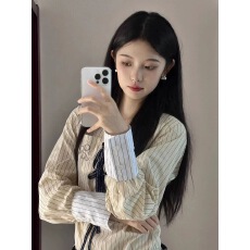 法式条纹v领长袖连衣裙女春秋季小个子设计感小众度假风短裙裙子