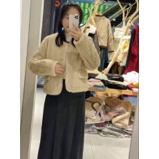 批发洋气皮草外套女秋冬款显瘦短款时尚保暖水貂毛毛绒貂皮2025年新款