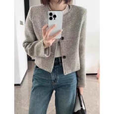 批发复古圆领小香风外套女秋季小个子高级感条纹宽松名媛千金短款上衣