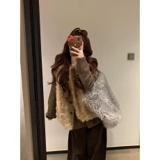 批发欧尼马甲”环保皮草皮毛一体百搭无袖马夹秋冬保暖毛毛马甲外套女