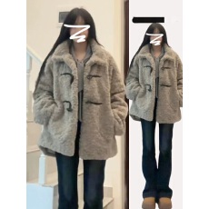 批发冬季新款仿泰迪羊羔毛外套女加厚韩版翻领牛角扣夹棉皮草保暖上衣