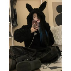 批发2025新款兔耳朵仿羊羔毛外套女短款修身显瘦环保毛棉服上衣学院风