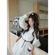 批发法式褶皱高级<b class='q'>甜美</b>仙女连衣裙女2023秋冬季新款显瘦遮肉名媛裙子潮