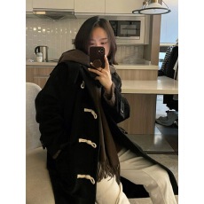 批发牛角扣毛呢外套女中长款2023<b class='q'>秋</b>冬新款赫本风小个子连帽呢子大衣潮