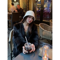 批发2024<b class='q'>秋</b>冬新款海宁皮草外套女环保狐狸毛加厚毛毛大衣显瘦小个子