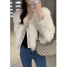 批发法式小香风羊羔毛绒外套女<b class='q'>秋</b>冬气质高级感加厚夹棉仿皮草长袖上衣