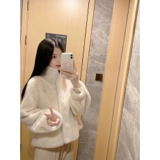 批发水貂绒外套女<b class='q'>冬</b>季2025新款立领加厚环保皮草保暖短款毛绒上衣潮