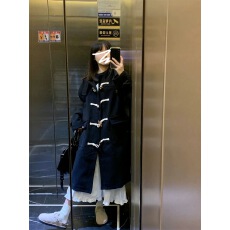 批发牛角扣毛呢外套女中长款2023秋<b class='q'>冬</b>新款赫本风小个子连帽呢子大衣潮