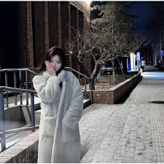 批发环保<b class='q'>皮毛</b><b class='q'>一体</b>大衣女冬季韩版水貂绒中长款加厚加棉毛毛绒皮草外套