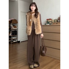 批发欧尼马甲”环保皮草<b class='q'>皮毛</b><b class='q'>一体</b>百搭无袖马夹秋冬保暖毛毛马甲外套女