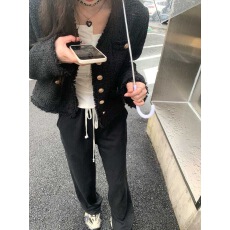 批发洋气黑色小香风外套2022秋冬长袖流苏名媛风宽松百搭开<b class='q'>衫</b>短外套女