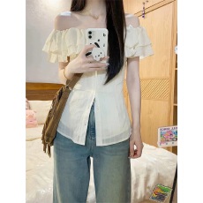 批发法式荷叶边一字肩衬衫女夏季收腰显瘦掐腰衬衣小众设计感露肩上衣