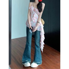 批发甜辣风粉色碎花荷叶边吊带背心女夏季新款收腰显瘦绝美挂脖上衣女