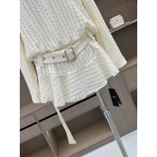 批发甜酷辣妹<b class='q'>长袖</b>连帽白色T恤女春夏别致小众宽松镂空显瘦中长款上衣